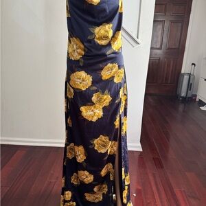 Navy Floral Maxi Dress with Yellow Rose Print size Large